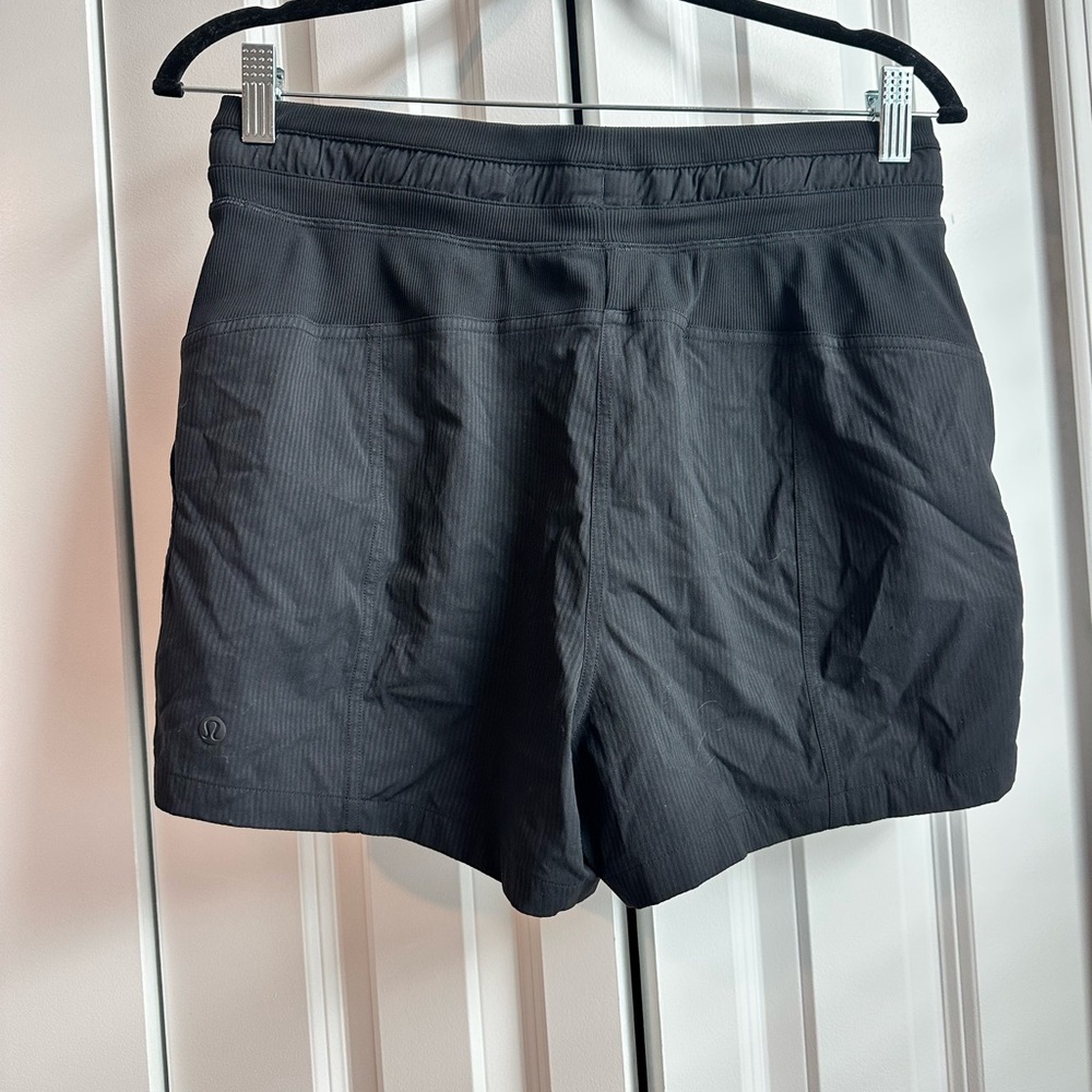 Black dance studio shorts - Picture 2 of 2
